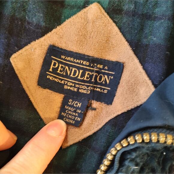 Pendleton Fuzzy Fleece Jacket Plaid Accents Small - Picture 3 of 11